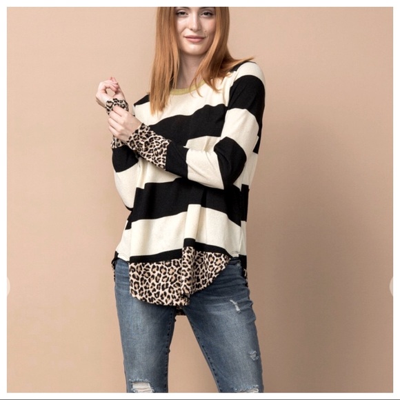 ShopEvelynne Tops - Fabulous striped Print with leopard trim tunic top